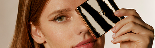 Aplicación de sombra de ojos